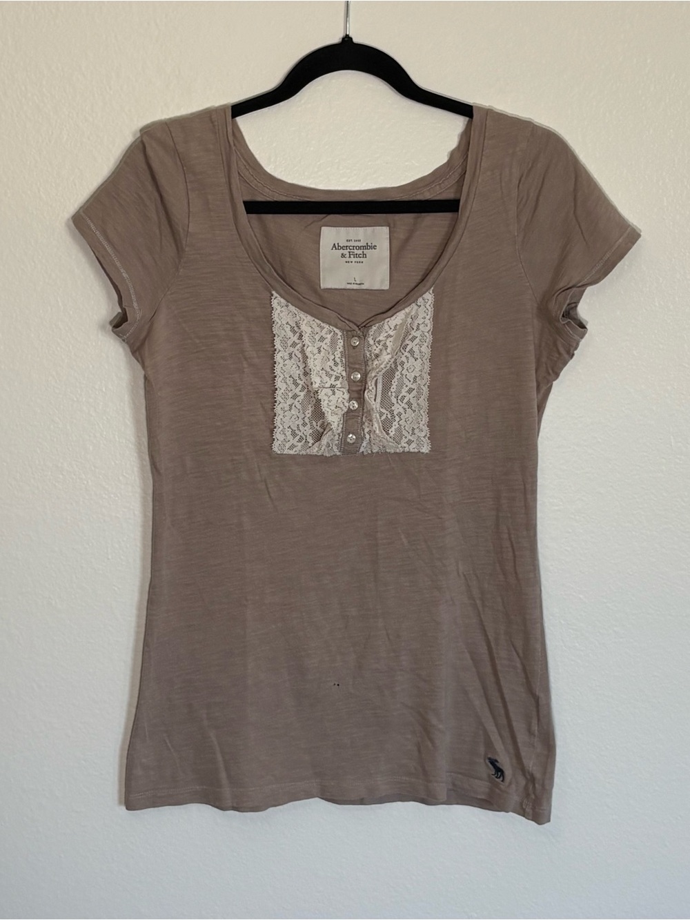 Abercrombie & Fitch Taupe Scoop Neck Tee with Cream Lace Placket